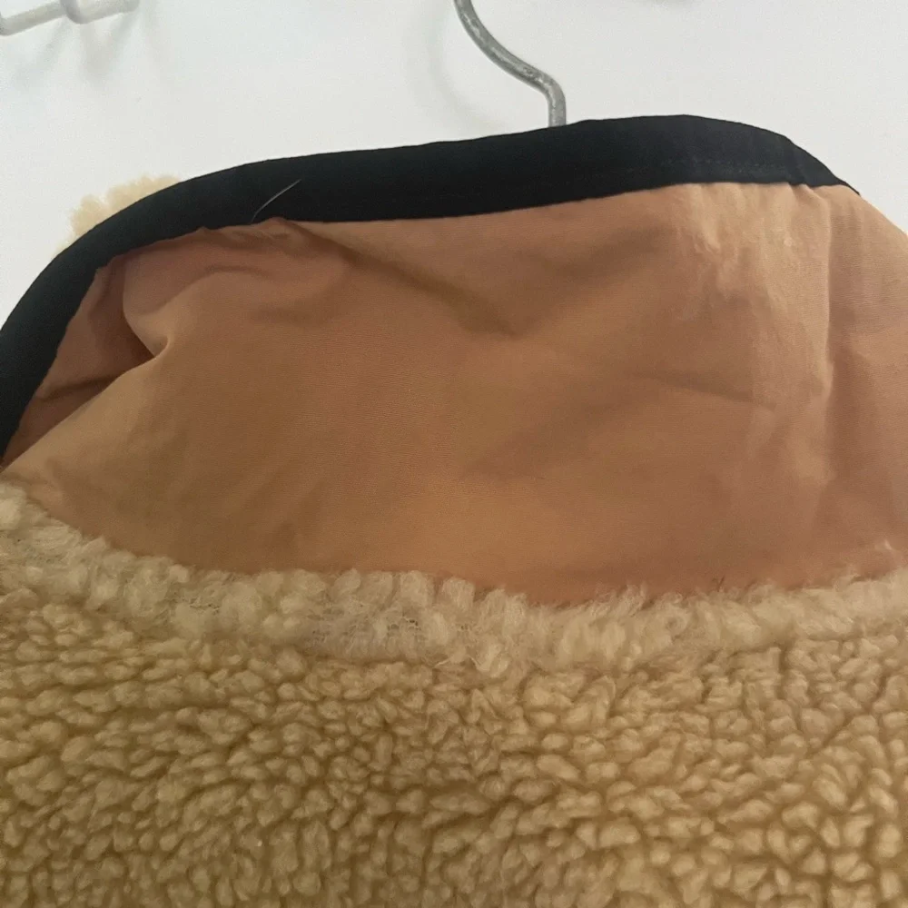 The North Face Beige Sherpa Fleece - Picture 8 of 9